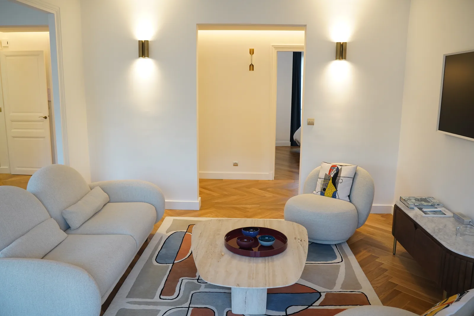 Séjour de l'appartement rénové rue de la Reynie, Paris 4e