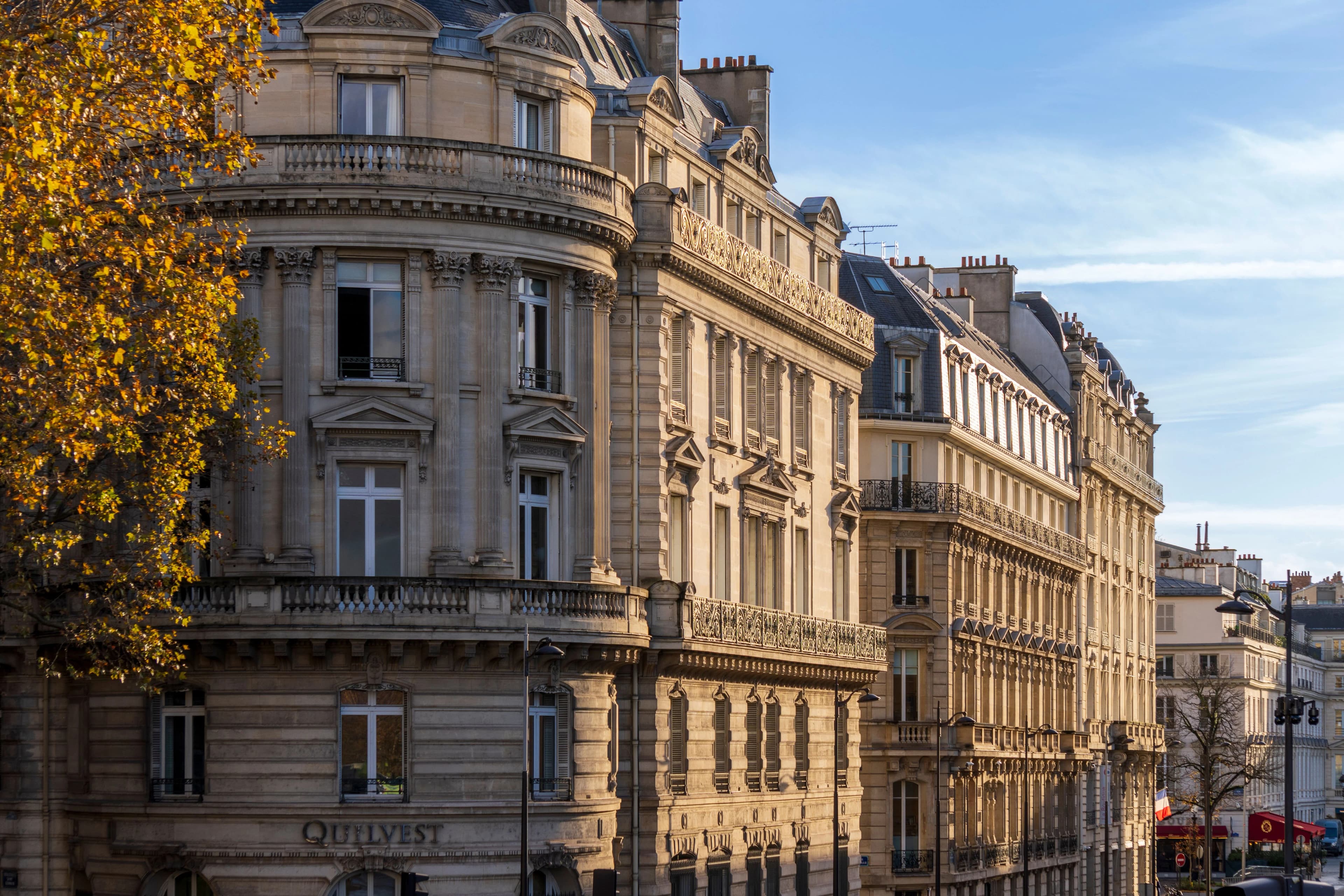 Immeubles anciens du boulevard Saint-Germain, Paris 6e
