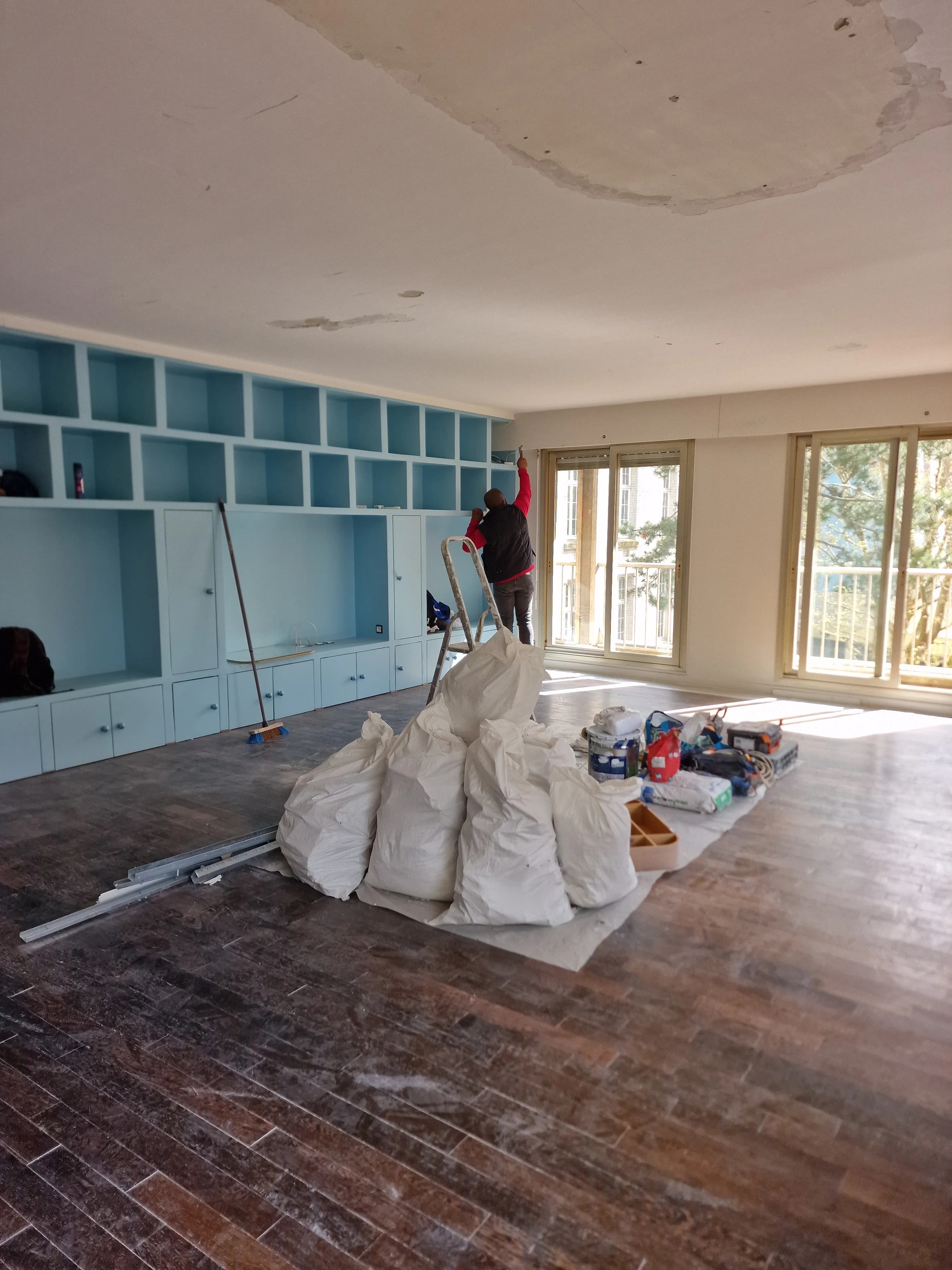 Équipe Co'Building sur un chantier de rénovation Paris 15e